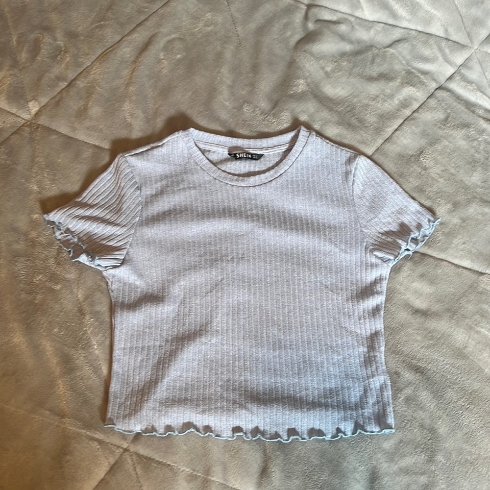Lettuce Trim Rib-knit Tee